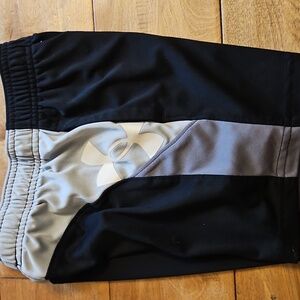 Boys 4T Under Armour Black and Gray Shorts
